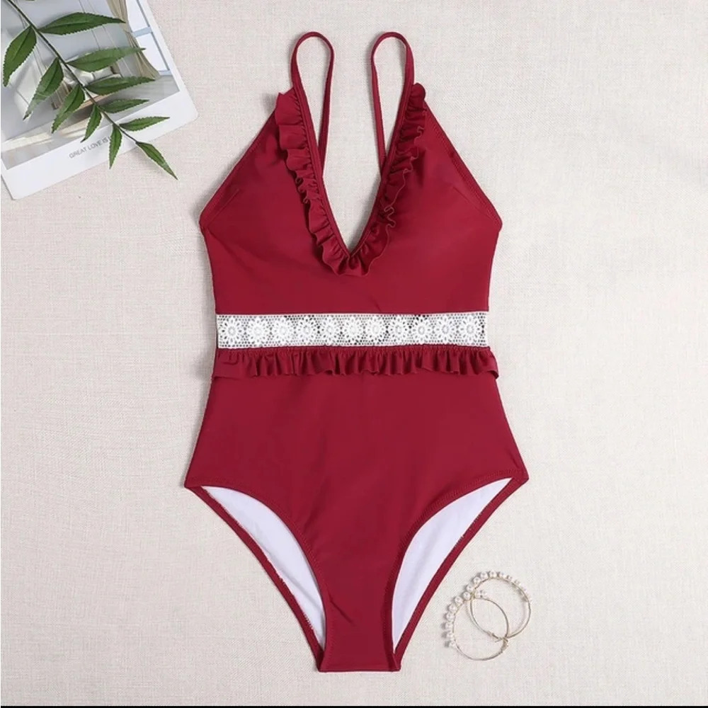 ✨NWT Cupshe Red Wine Ruffle Lace Crochet One Piece Monokini Swimsuit Size Medium